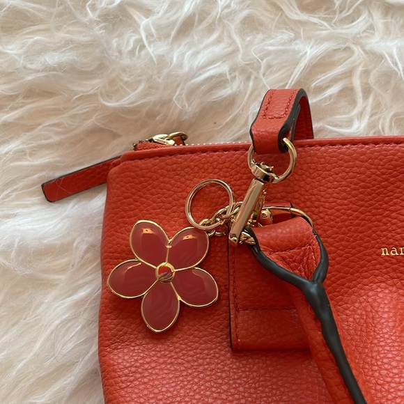 Nanette Lepore Orange Crossbody Bucket Purse - Picture 4 of 7